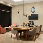 Ramada Hotel & Suites By Wyndham Adana Otel