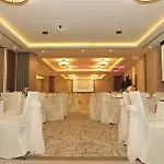 Otel Ramada Hotel & Suites By Wyndham Adana Adana