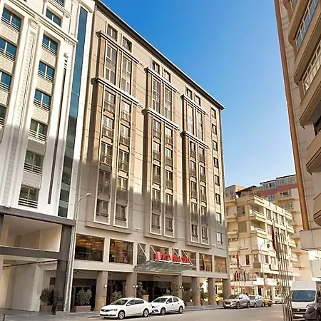 Ramada & By Wyndham Hotel 4*
