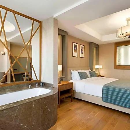 Ramada & By Wyndham 4*