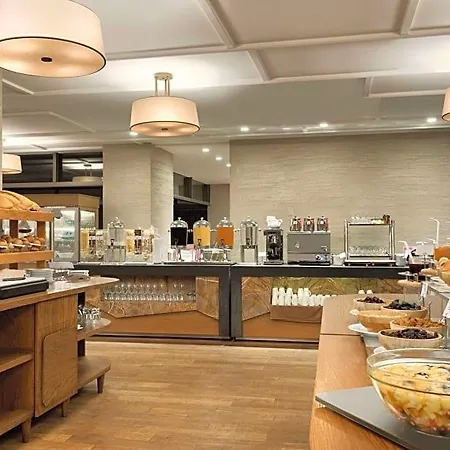 Ramada & By Wyndham 4*