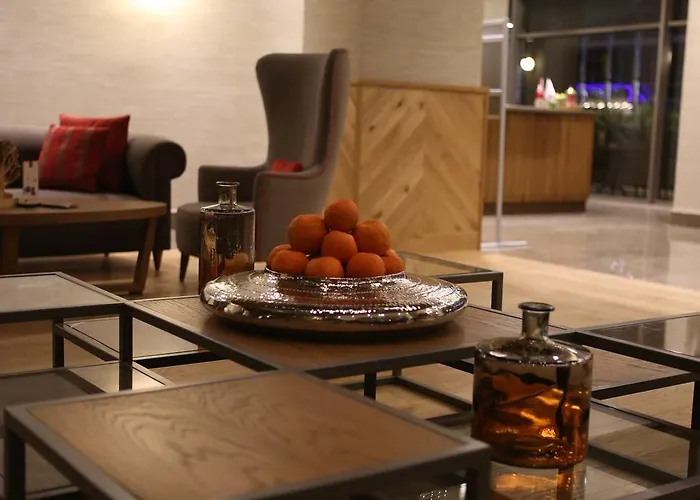 Отель Ramada & 4*